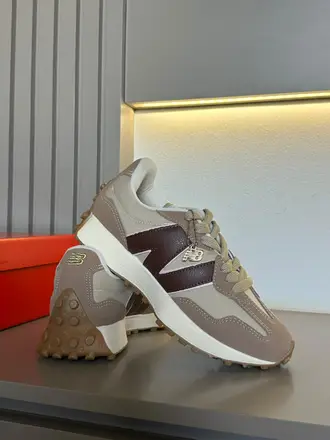 New Balance 327 Premium