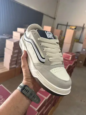 Vans Hylane